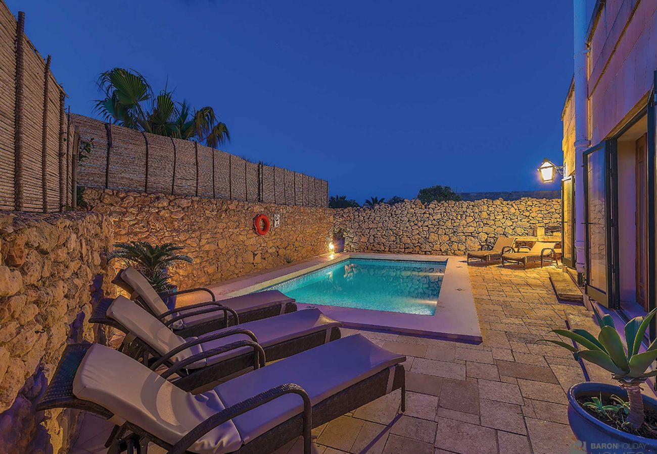 Country house in Ta' Sannat - Casetta Menzja Holiday Home