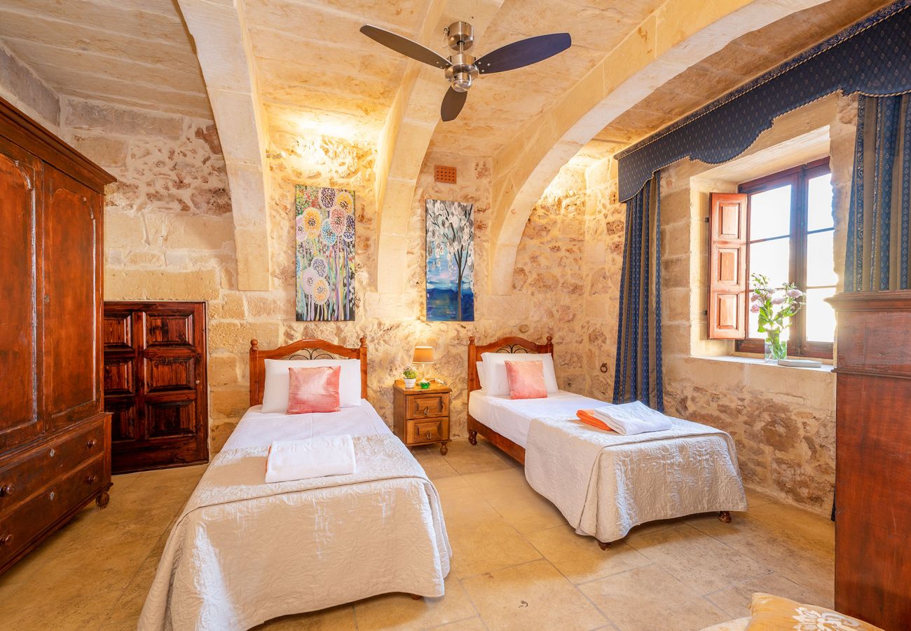 Country house in Ix-Xagħra - La Rustica Holiday Home