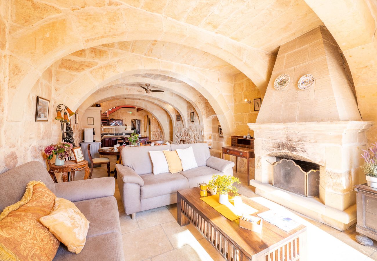 Country house in Ix-Xagħra - La Rustica Holiday Home