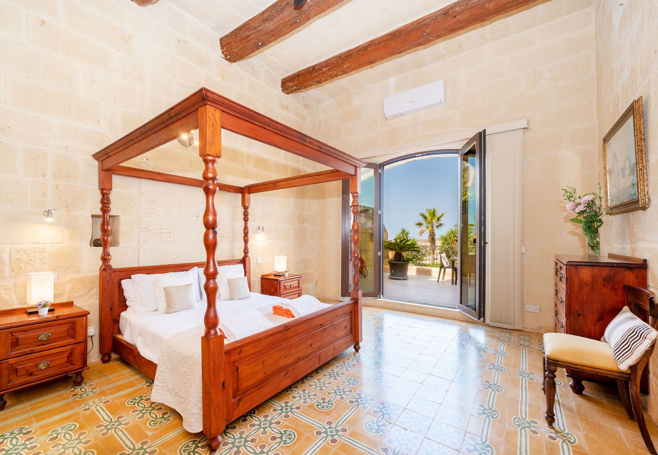 Country house in Ix-Xagħra - La Rustica Holiday Home