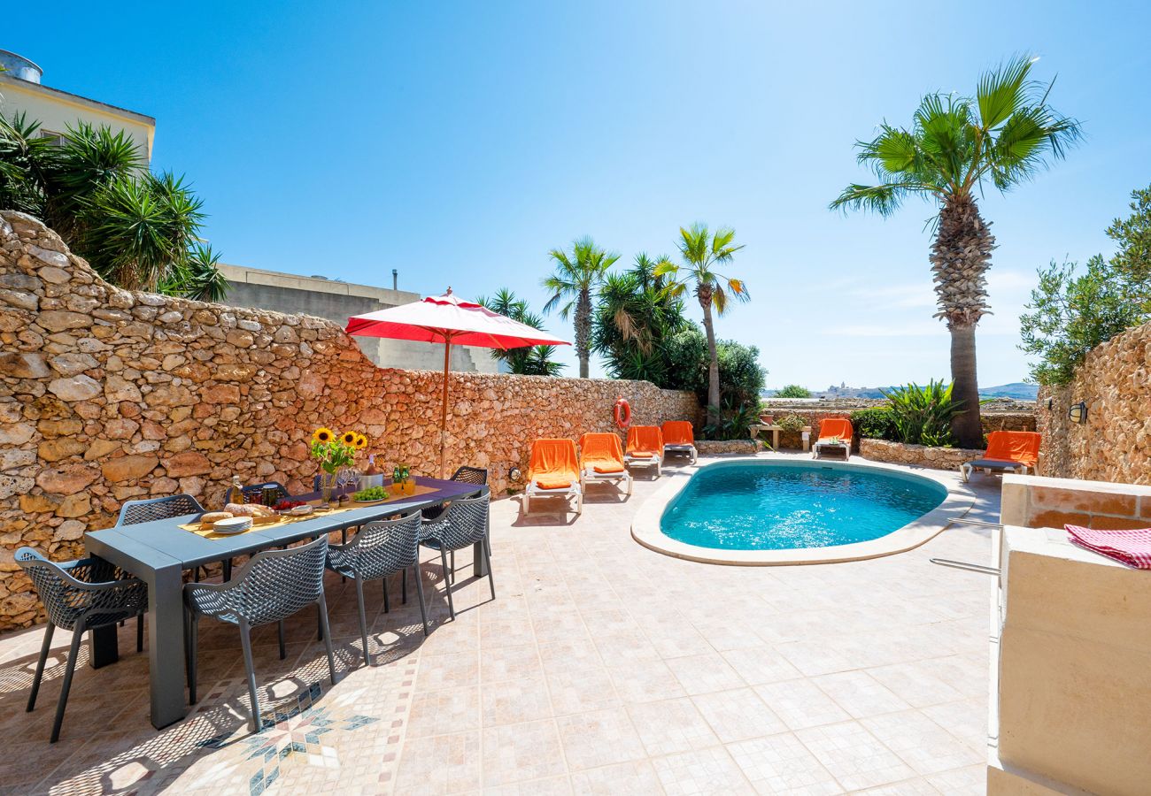 Country house in Ix-Xagħra - La Rustica Holiday Home