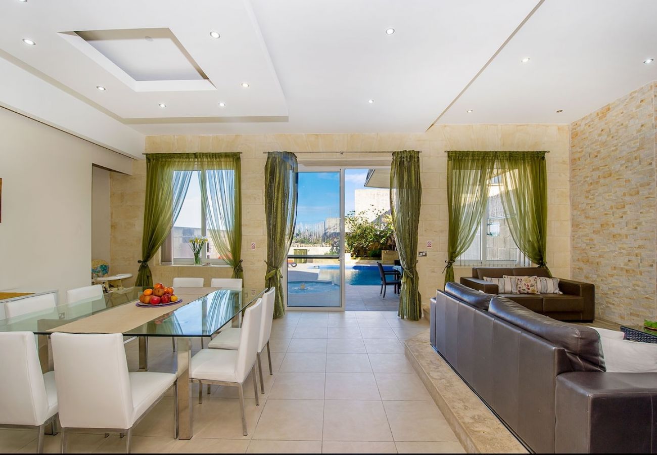 Country house in Ta' Kerċem - Kampnar Holiday Home