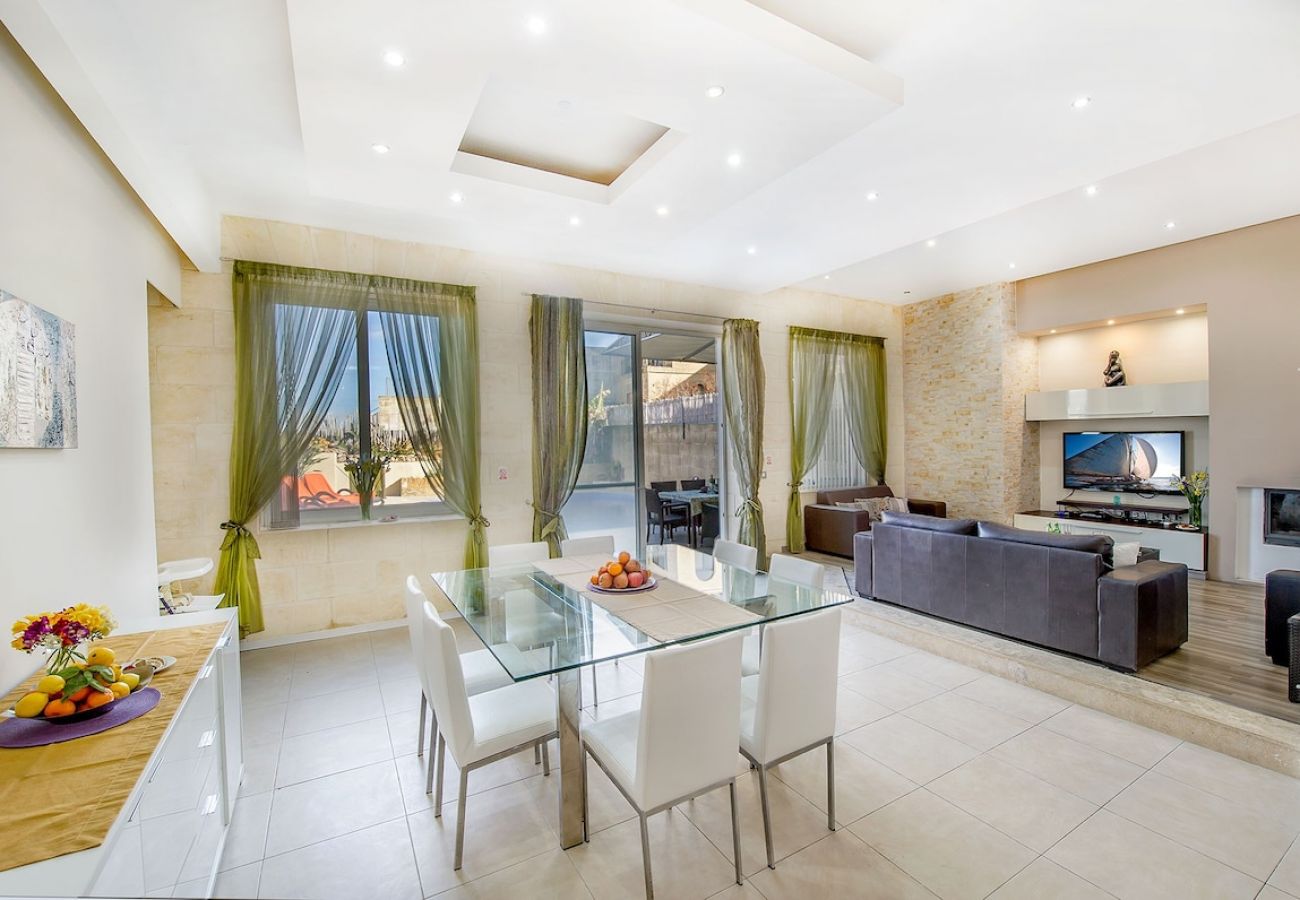 Country house in Ta' Kerċem - Kampnar Holiday Home