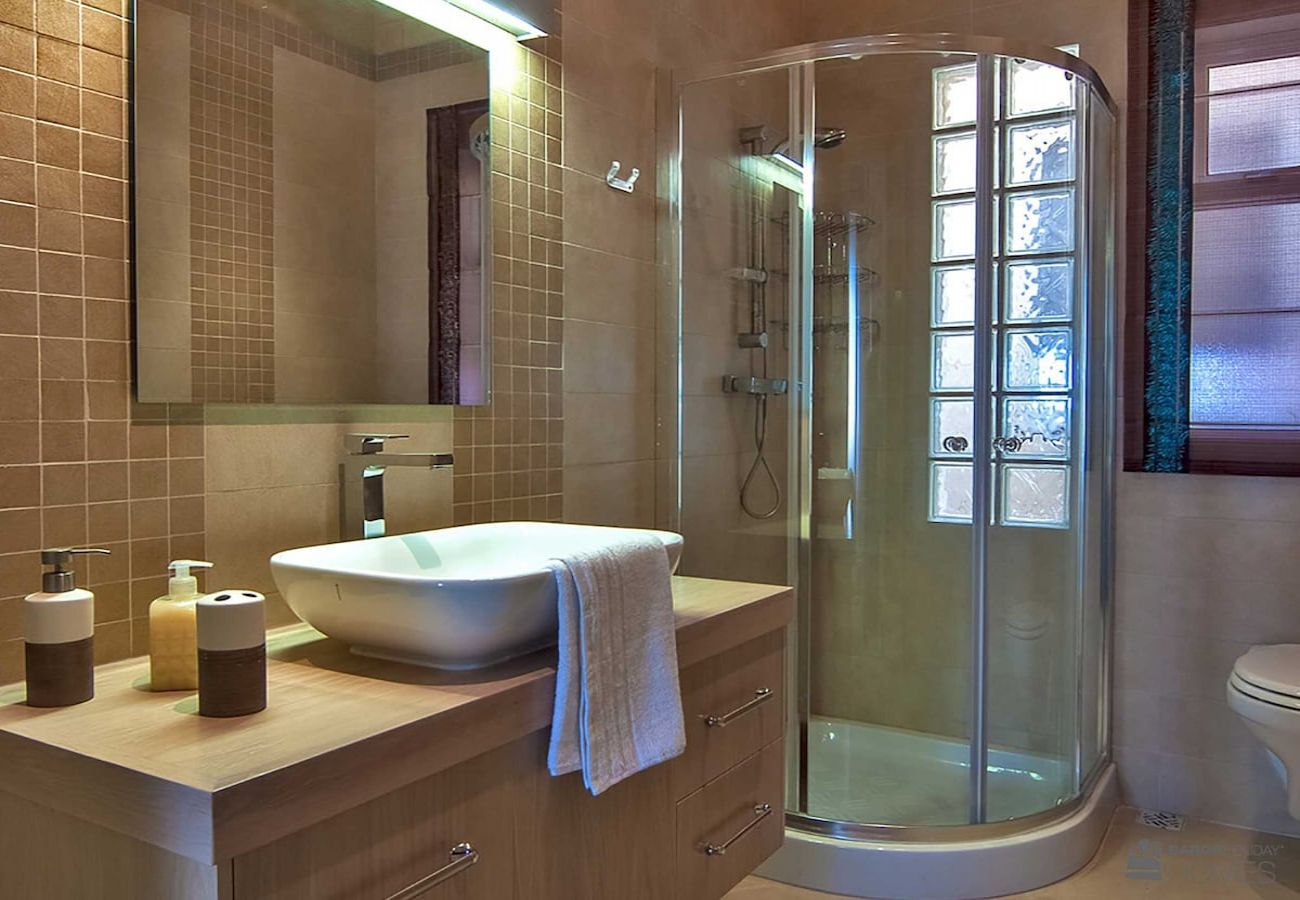 Country house in Ta' Kerċem - Kampnar Holiday Home