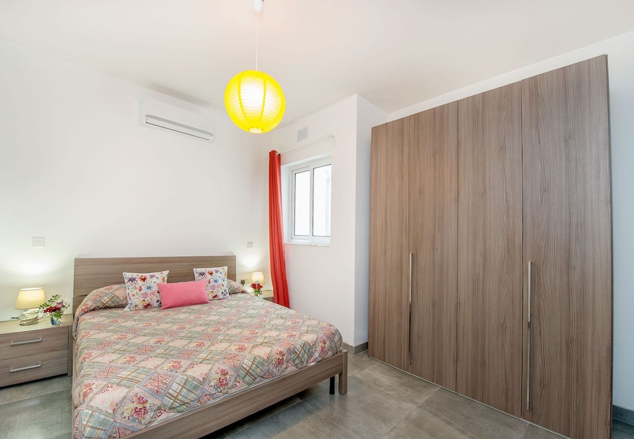 Apartment in Marsalforn - The Hillock North D6