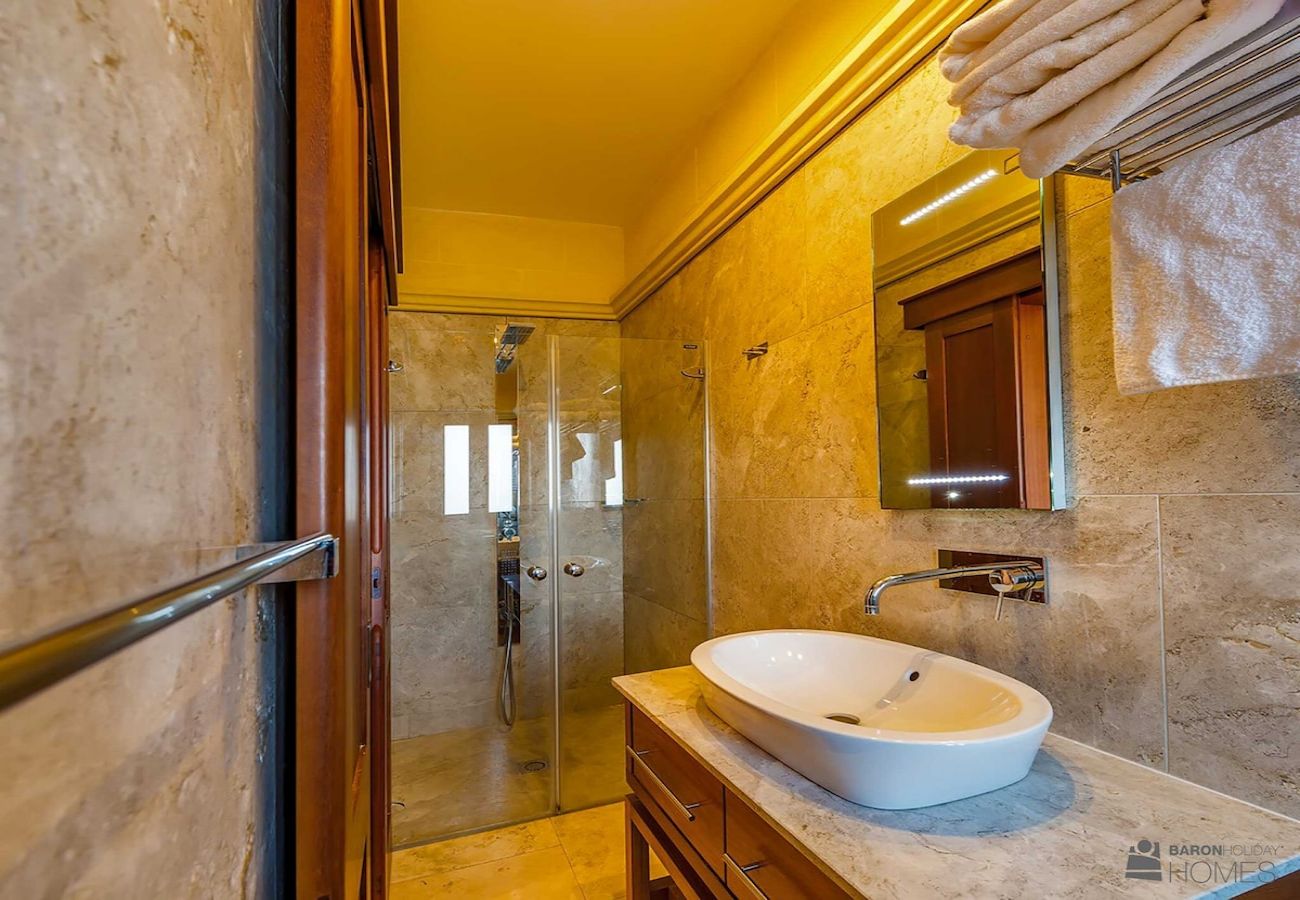 Country house in San Lawrenz - The Almonds Holiday Home