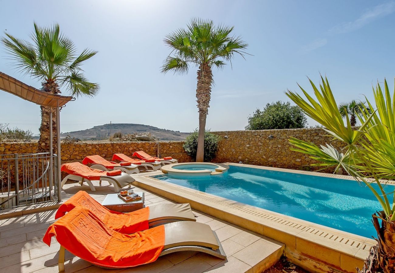 Country house in L-Għasri - Tfiefa The Holiday Home