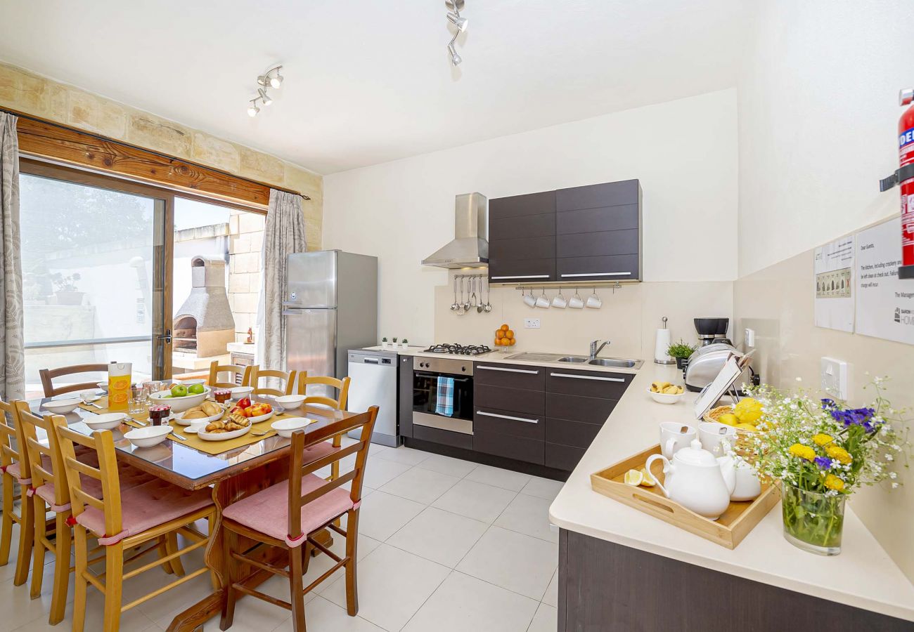 Country house in Ix-Xagħra - Razzett Luna Holiday Home