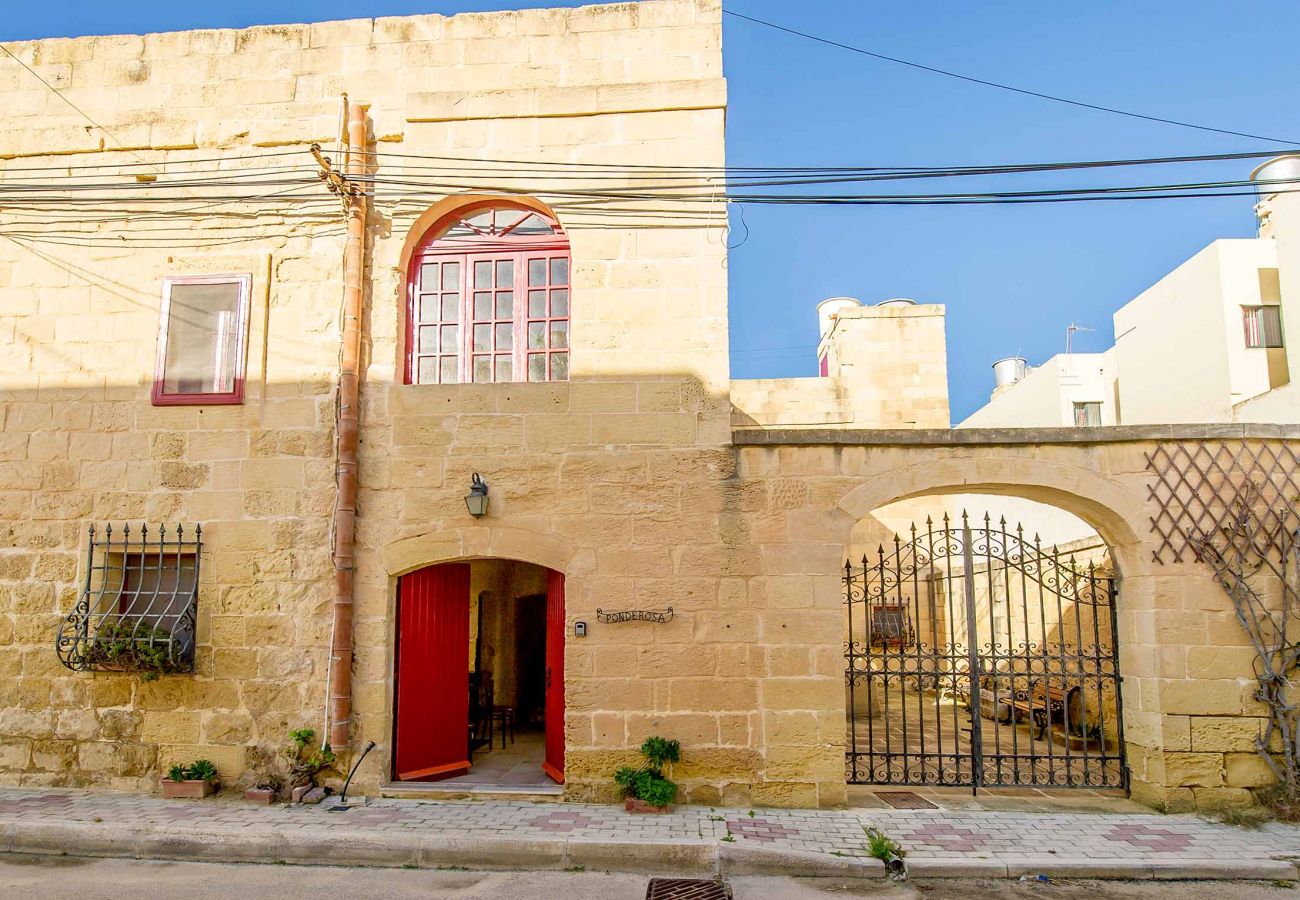 gozo authentic traditional farmhouse
