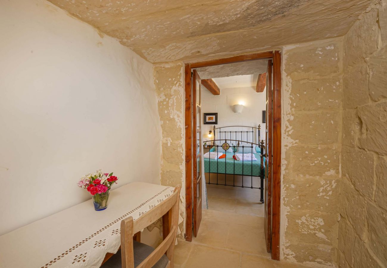 Country house in L-Għasri - Oleandra Holiday Home