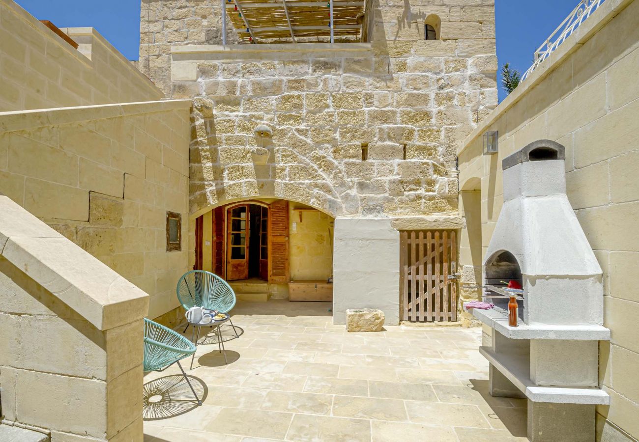Country house in L-Għasri - Oleandra Holiday Home