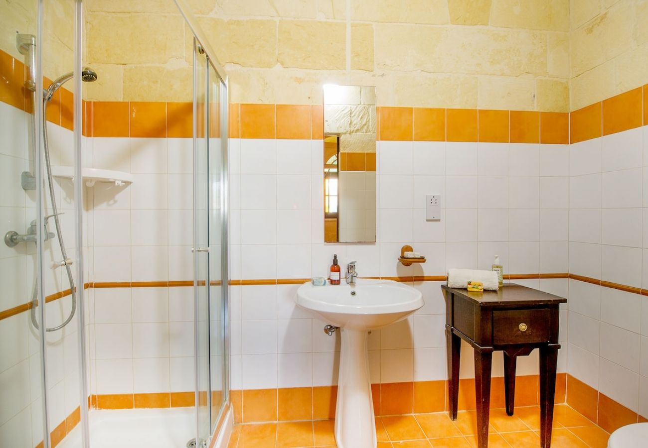 Country house in L-Għasri - Ta Gananz Holiday Home