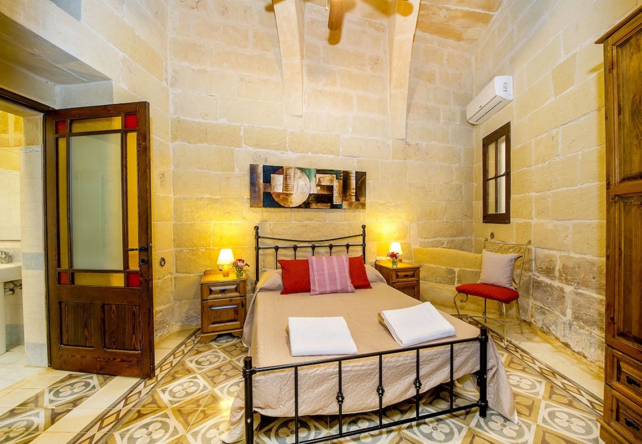 Country house in L-Għasri - Ta Gananz Holiday Home