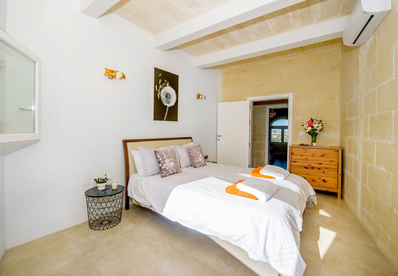 Country house in In-Nadur - Sulda Brill    Holiday Home