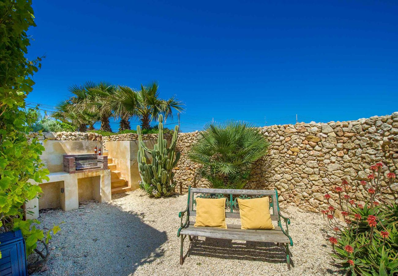 gozo holiday villa with garden