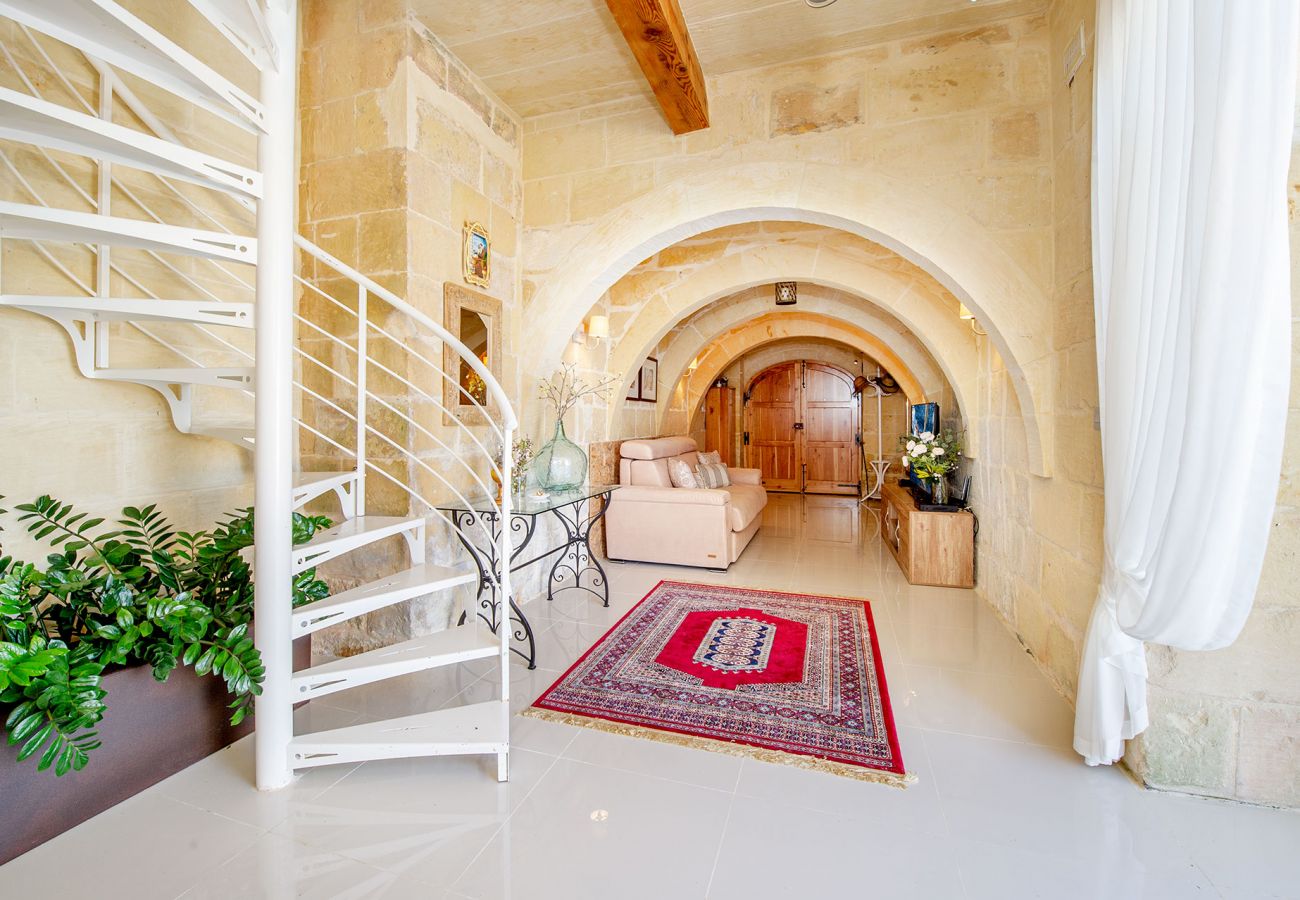 Country house in Ta' Kerċem - Dar It-Torri Holiday Home