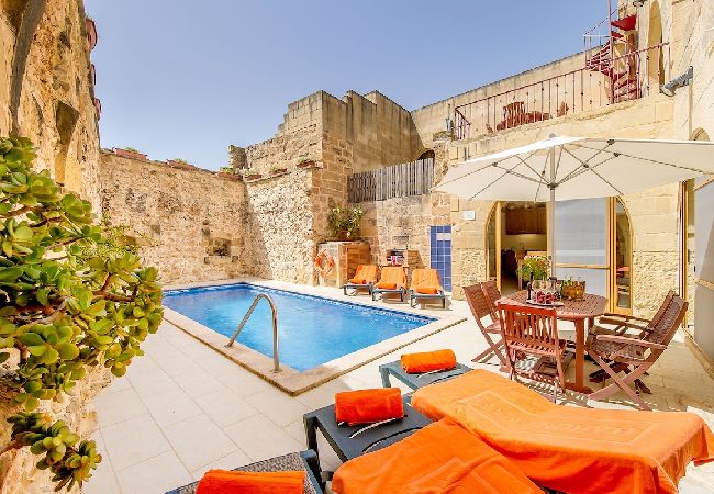 Country house in In-Nadur - Lellux   Holiday   Home