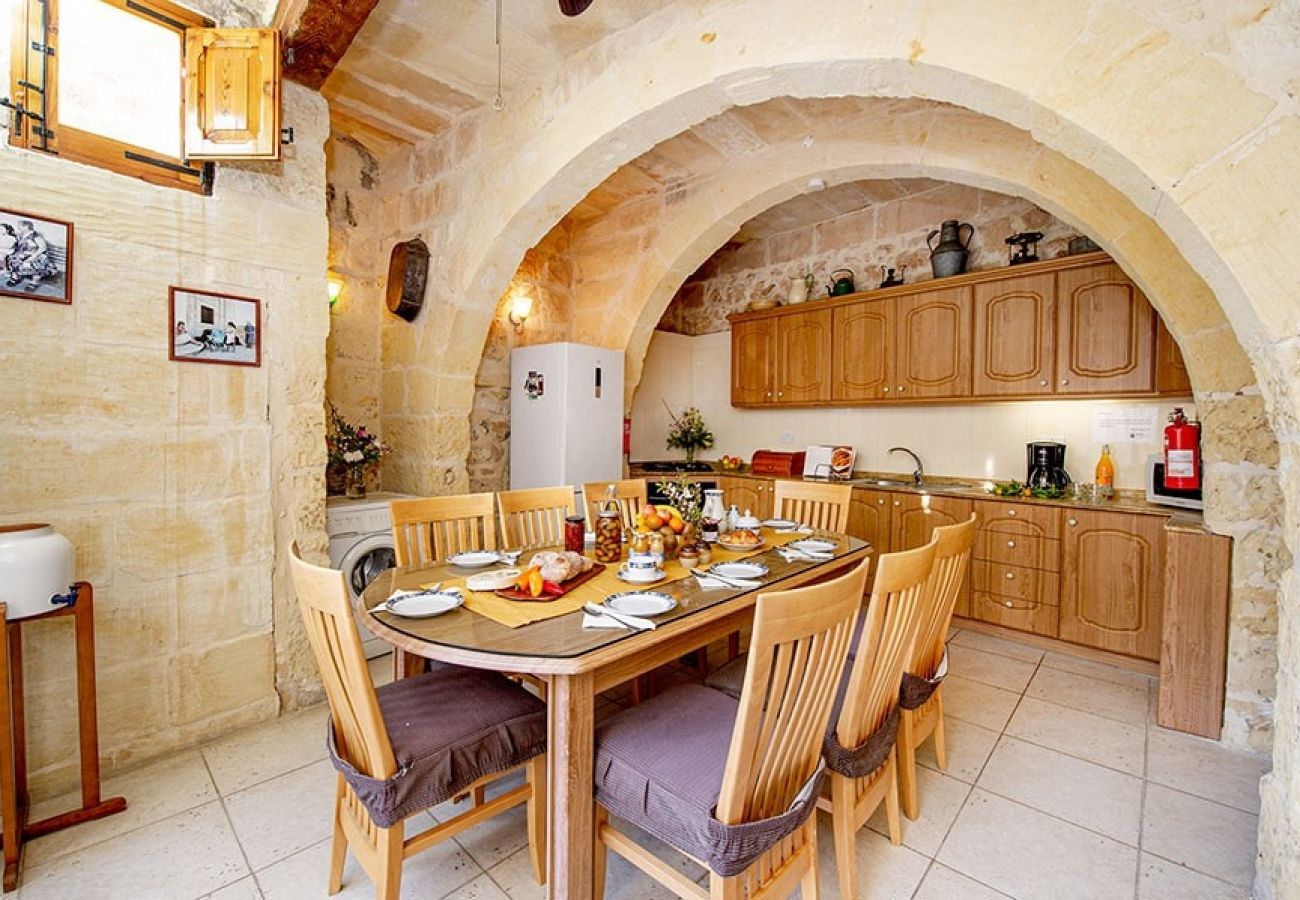 Country house in In-Nadur - Lellux   Holiday   Home