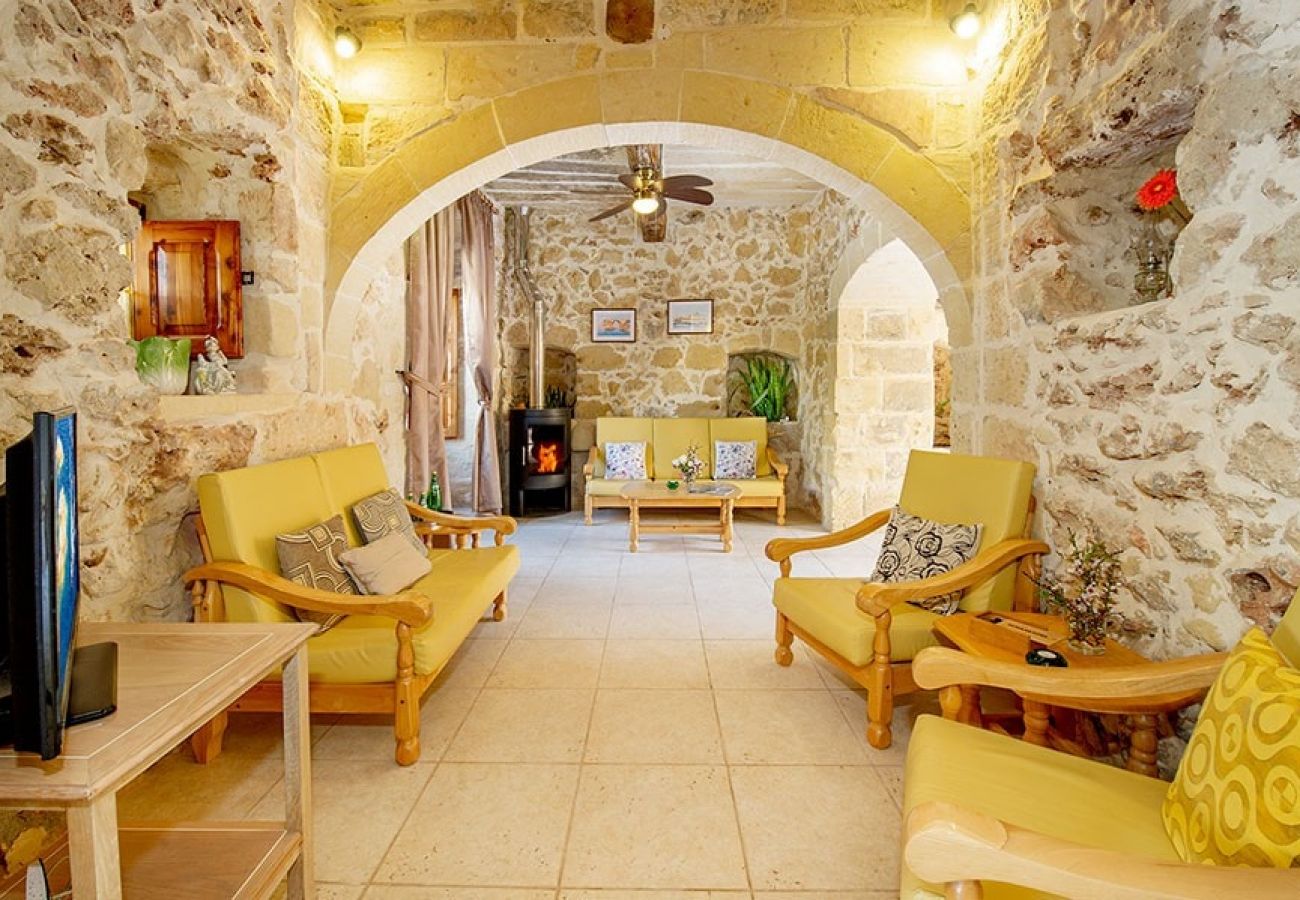 Country house in In-Nadur - Lellux   Holiday   Home