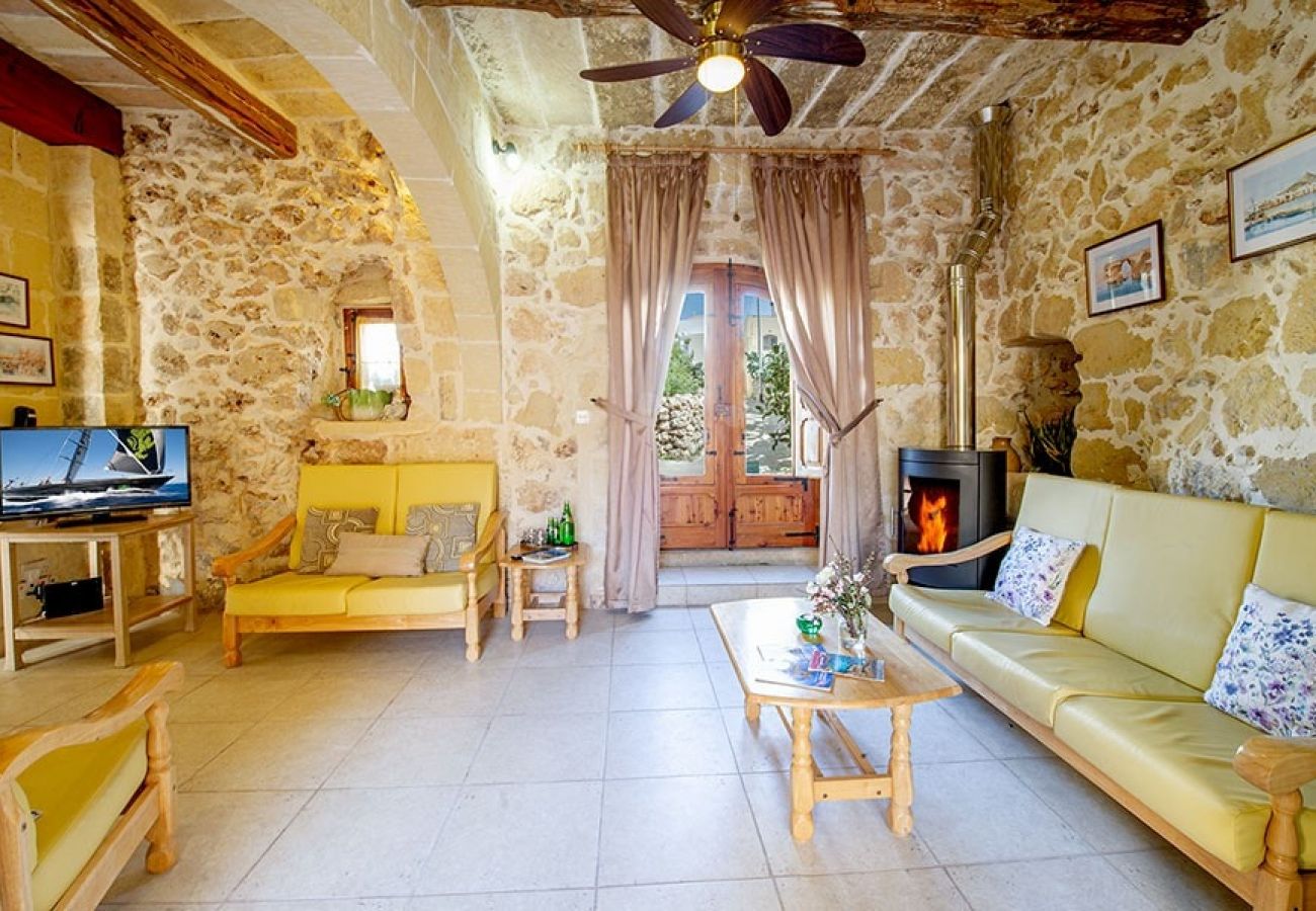 Country house in In-Nadur - Lellux   Holiday   Home