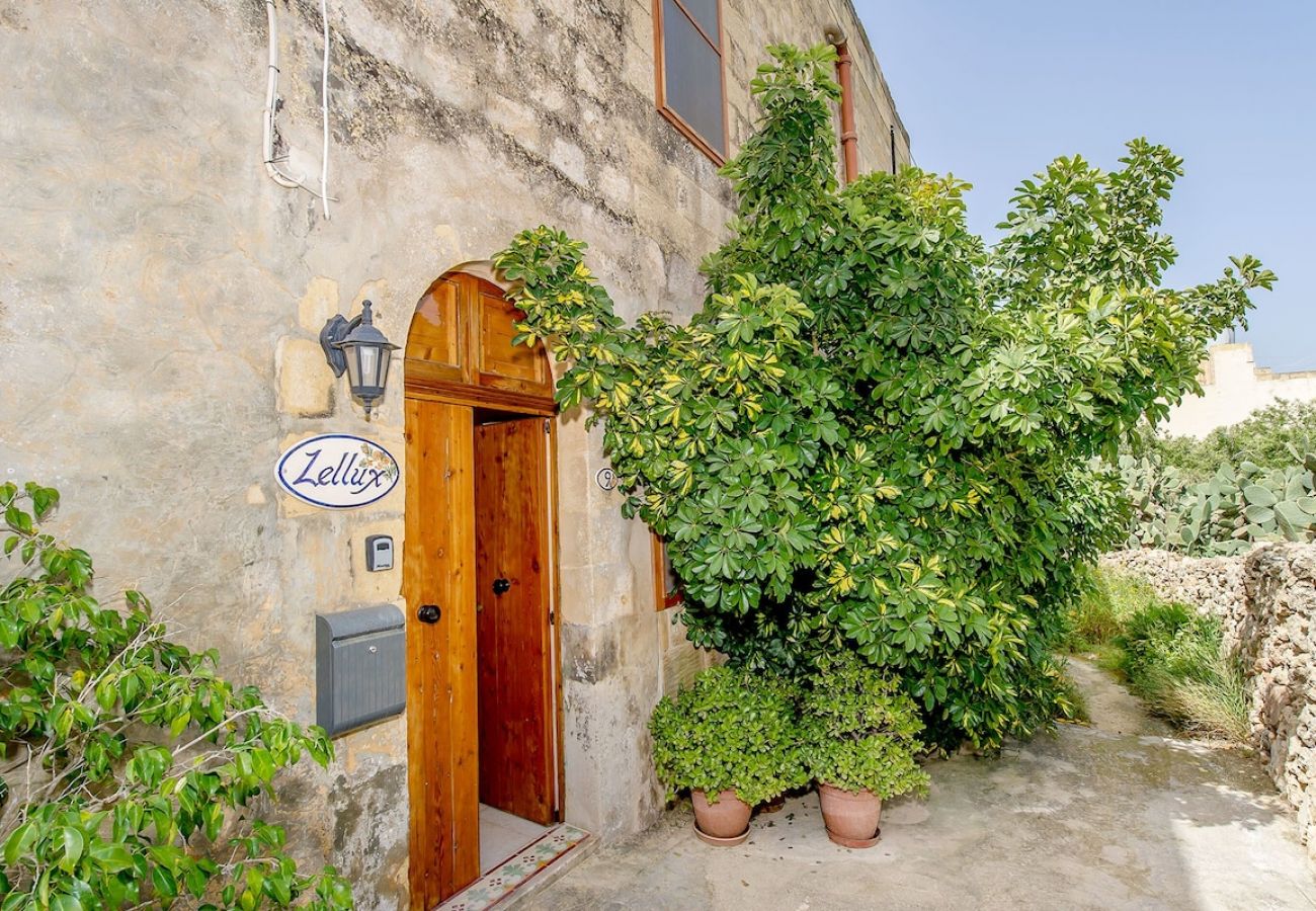 Country house in In-Nadur - Lellux   Holiday   Home