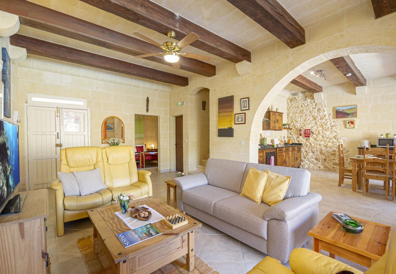 Country house in In-Nadur - Narcisa Holiday Home