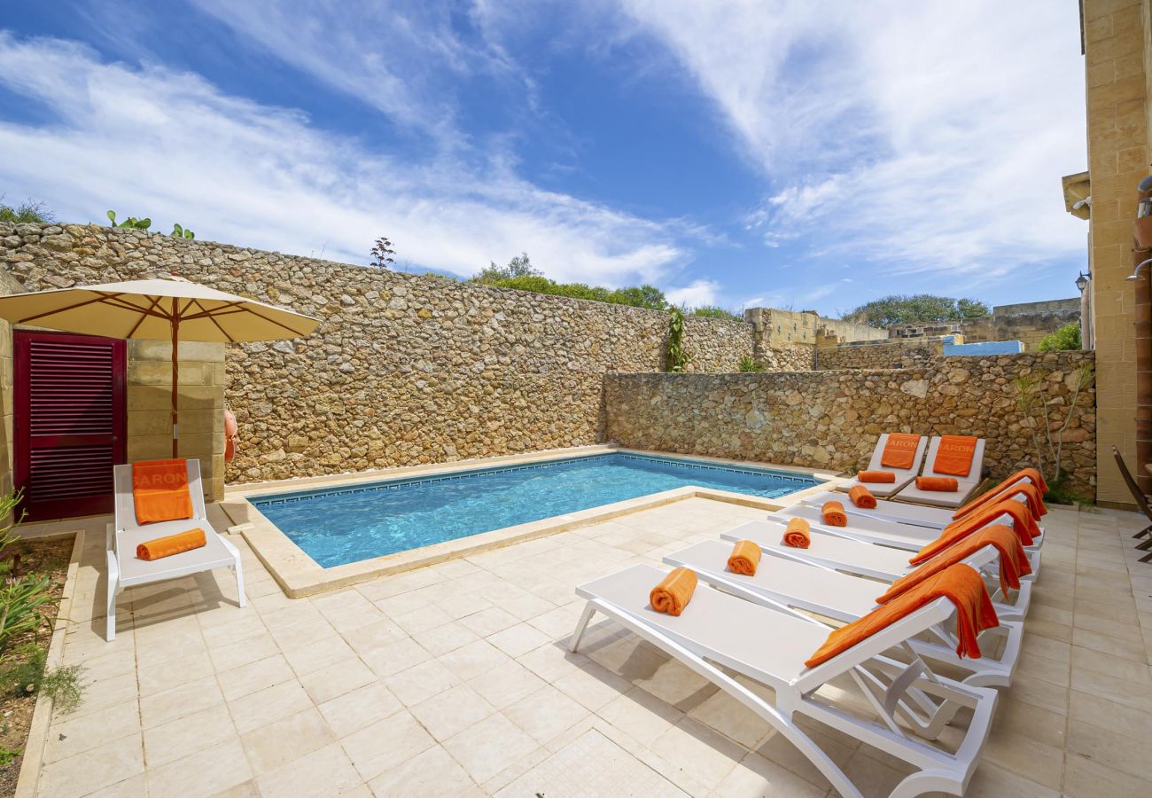 Country house in In-Nadur - Narcisa Holiday Home