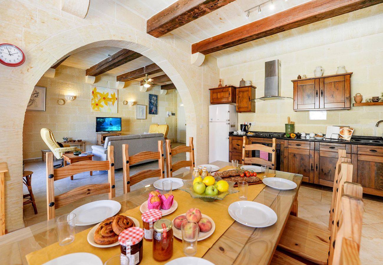 Country house in In-Nadur - Narcisa Holiday Home