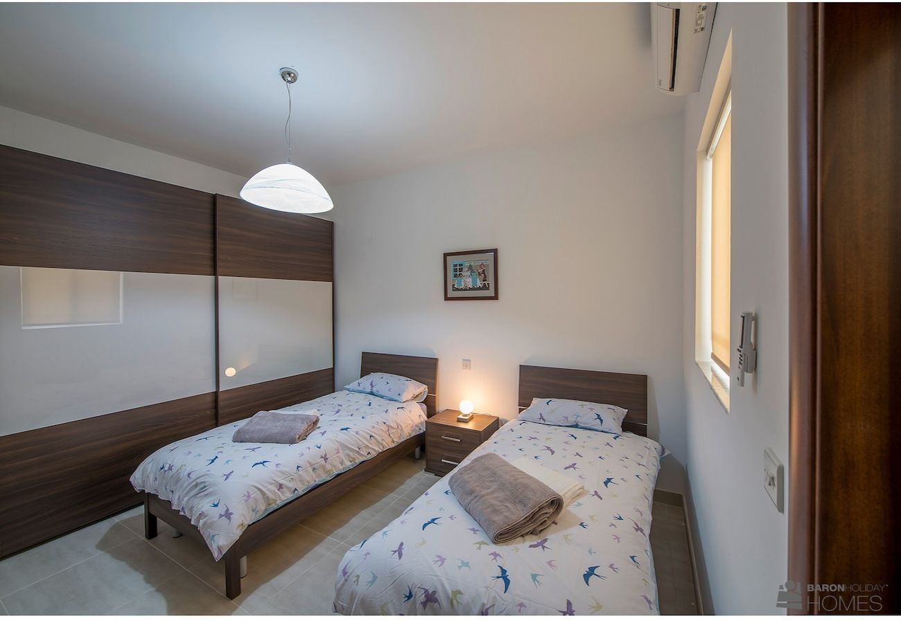 Apartment in Marsalforn - The Hillock North G16