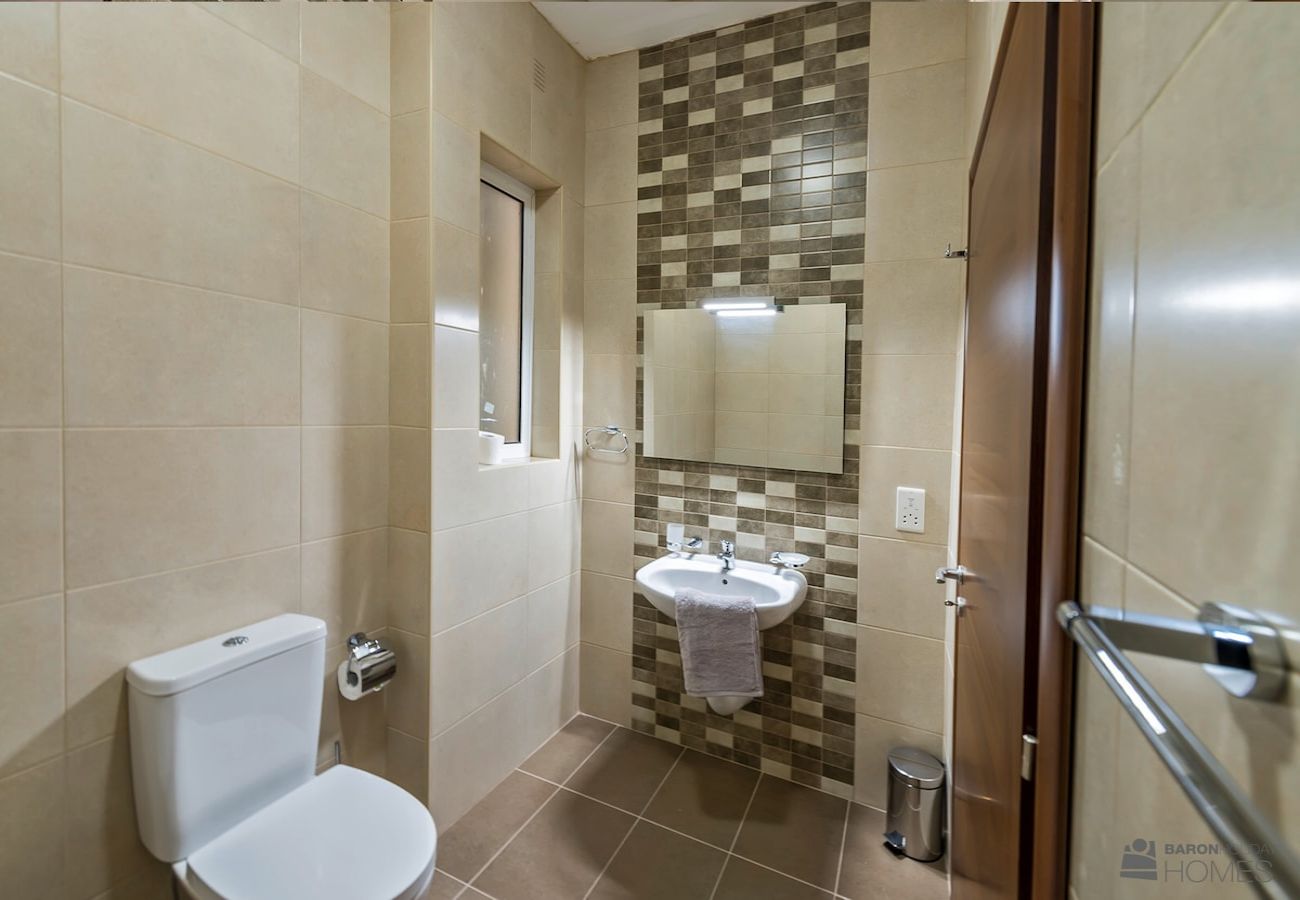 Apartment in Marsalforn - The Hillock North G16