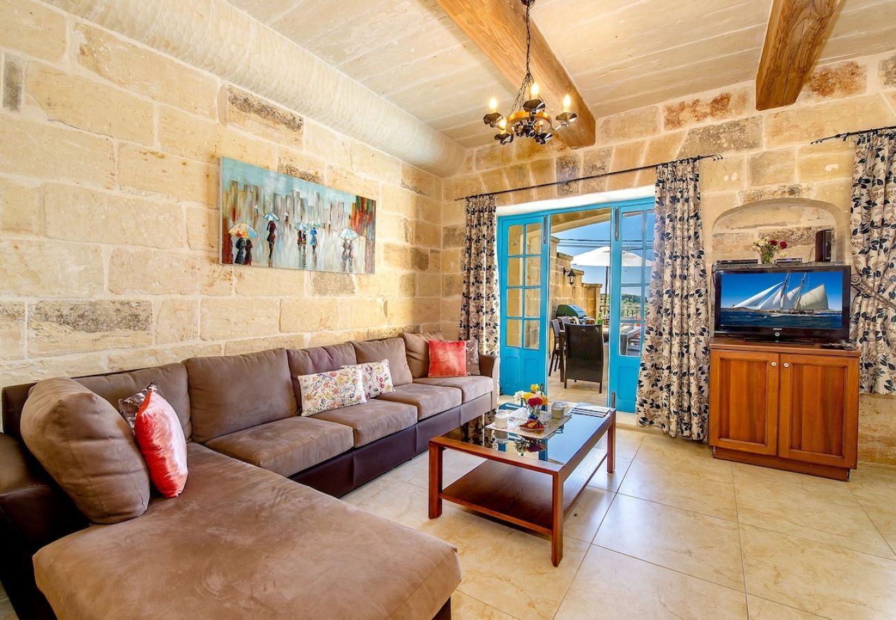 Country house in In-Nadur - Ta Rena Holiday Home