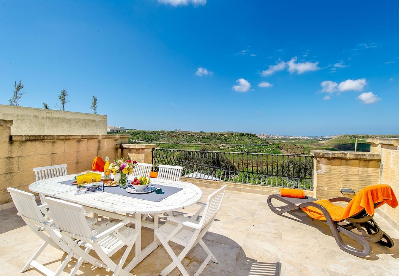 Country house in In-Nadur - Ta Rena Holiday Home