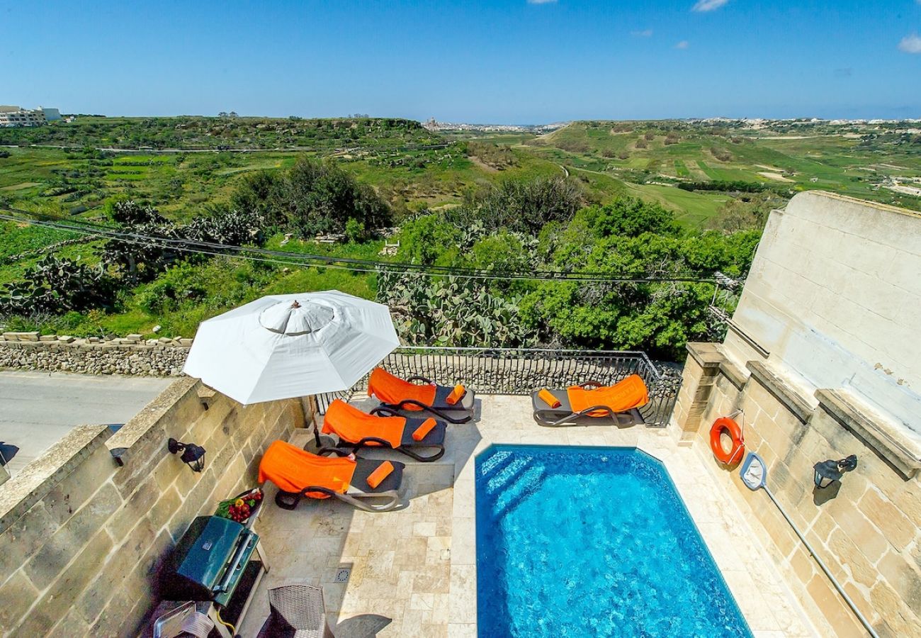 Country house in In-Nadur - Ta Rena Holiday Home