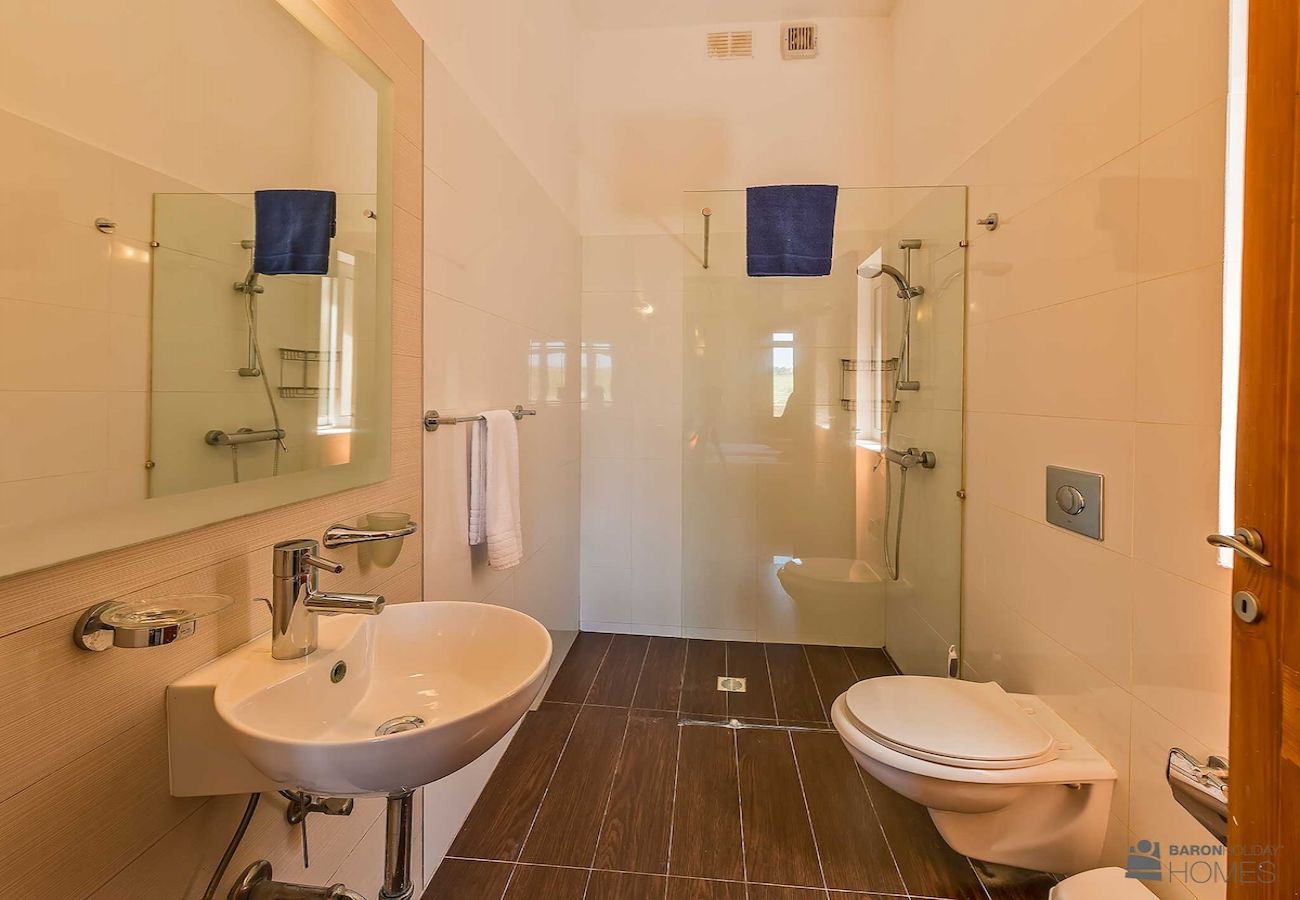 Country house in Ta' Kerċem - The Arches Holiday Home