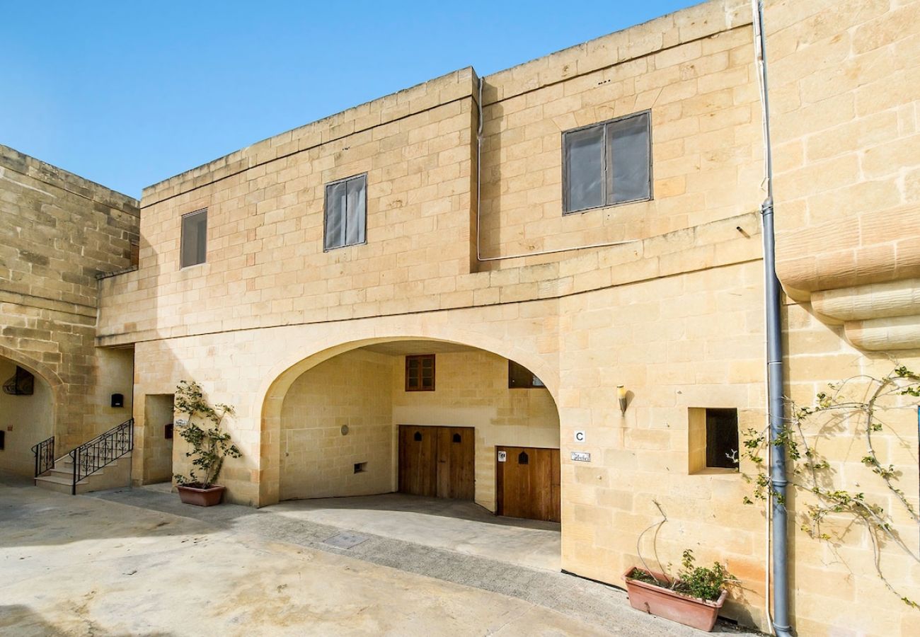 Country house in Ta' Kerċem - The Arches Holiday Home
