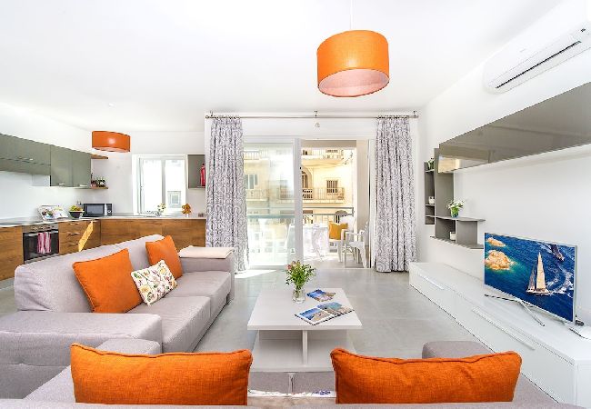 Apartment in Marsalforn - The Hillock North B4