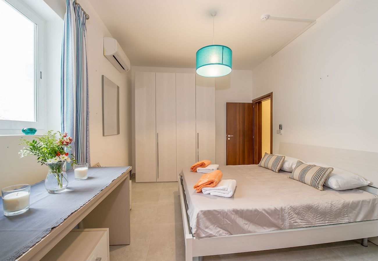 Apartment in Marsalforn - The Hillock North B4