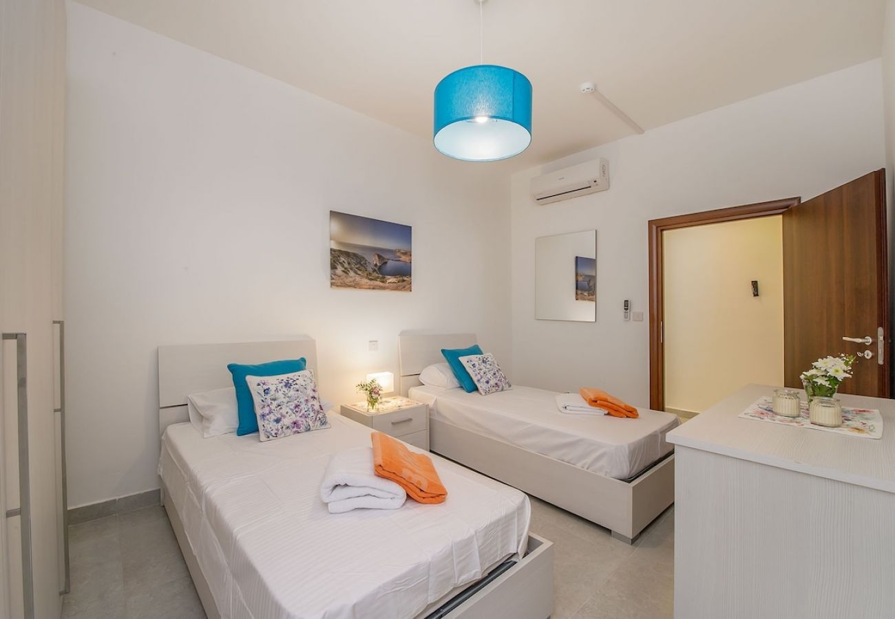 Apartment in Marsalforn - The Hillock North B4