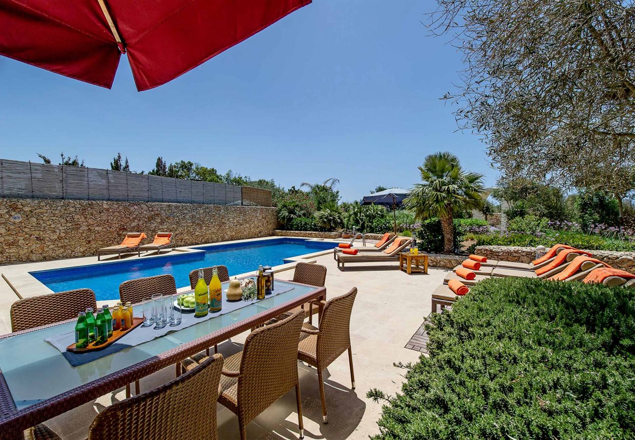 gozo holiday villas with pool