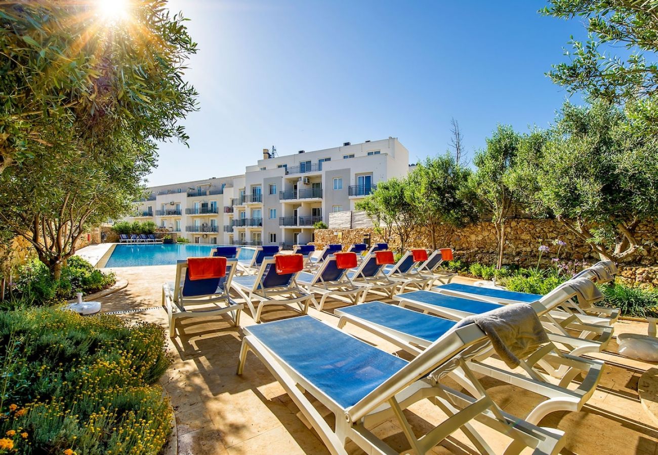 Apartment in Marsalforn - The Hillock South B10