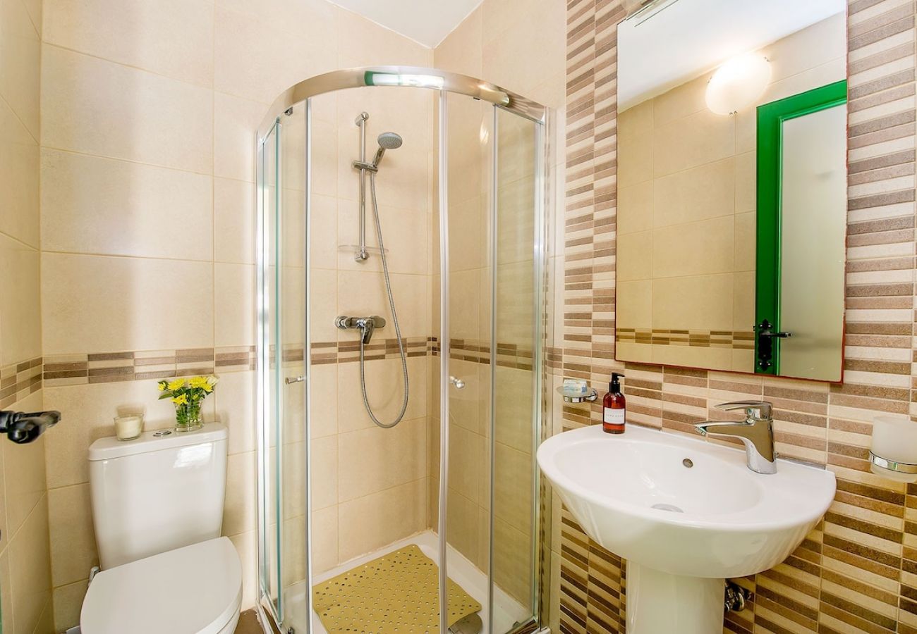 Country house in Ta' Kerċem - The Valley Holiday Home