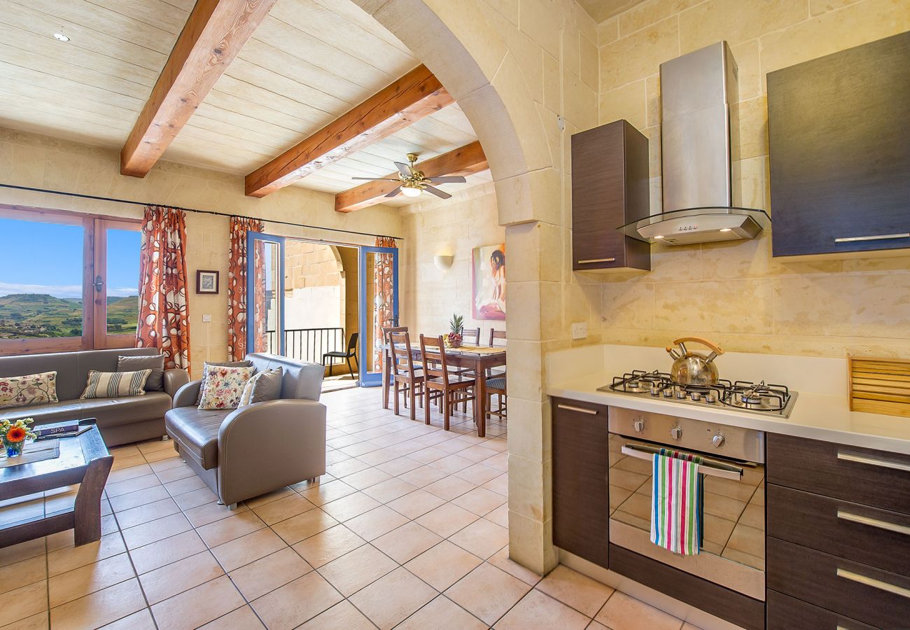 Country house in Ix-Xagħra - The Blue House Holiday Home