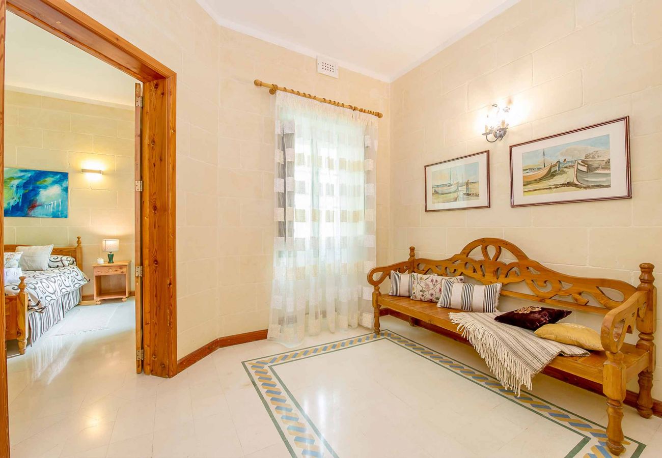 gozo holiday villa
