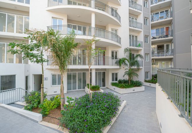 Apartment in Marsalforn - The Hillock South B12