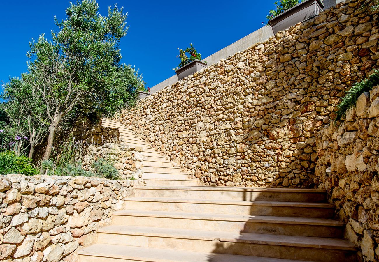 Apartment in Marsalforn - The Hillock Penthouse South A14