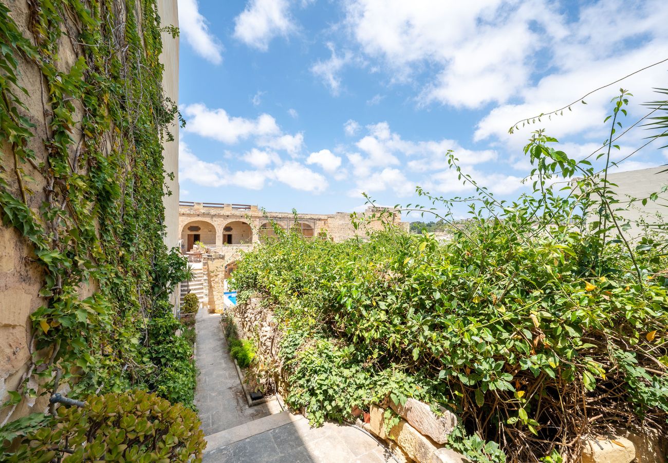 Country house in Munxar - Razzett Matli Holiday Home